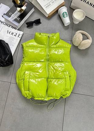 Жилетка глянцевая кислотные цвета