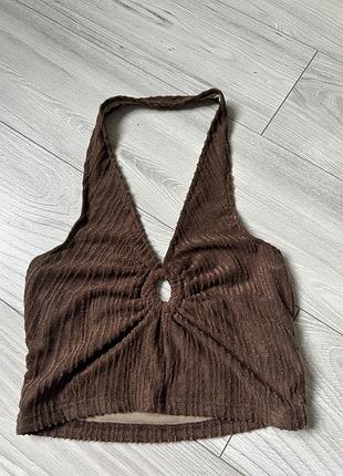 Топ халтер з кільцем на шию рельєфний шоколадний