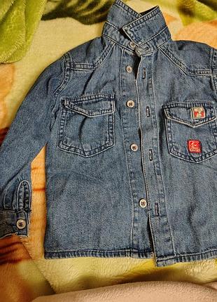 Рубашка джинсова