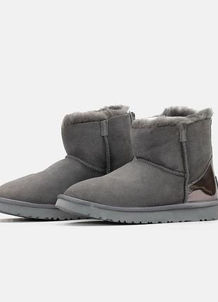 Ugg bailey zip grey 2