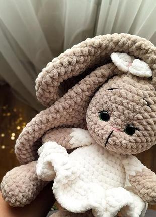 Вязаный зайчонок, зайчик