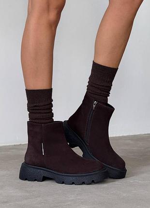 Черевики жіночі