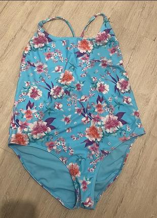 Жіночий суцільний купальник