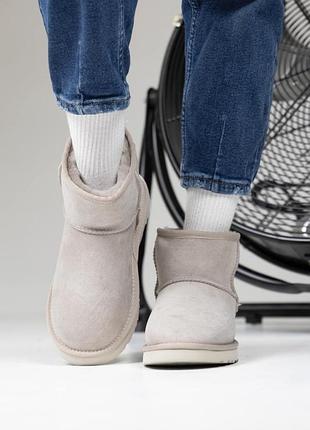 Ugg mini ligth grey 5