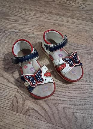 Ортопедические босоножки для девочки