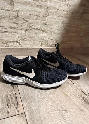 Кроссовки мужские nike 47.5 (31см)