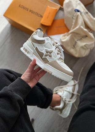 Женские кроссовки топ 🏜️