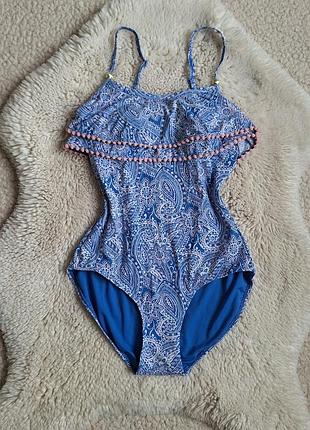 Слитный купальник с воланами