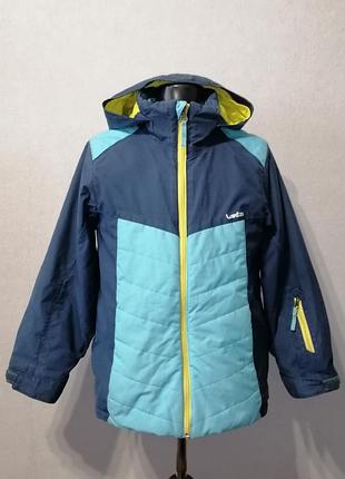 Куртка на хлопця.