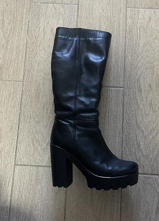 Стильні зимові чоботи на підбора