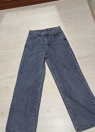 Продаю джинси