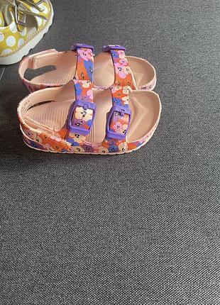 Літне взуття на дівчинку clarks, adidas, next, 23 розмір. сандалі