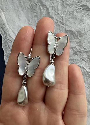 Сережки з перлинами
