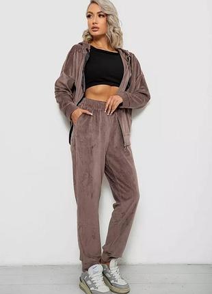 Жіночий спортивний велюровий костюм