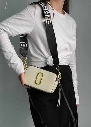 Сумка marc jacobs the snapshot cloud white/multi