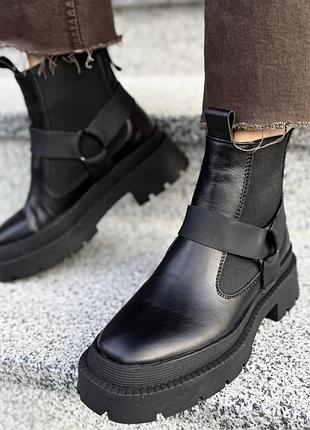 Жіночі шкіряні черевики