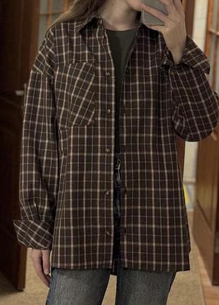 Сорочка в клітинку у коричневому кольорі