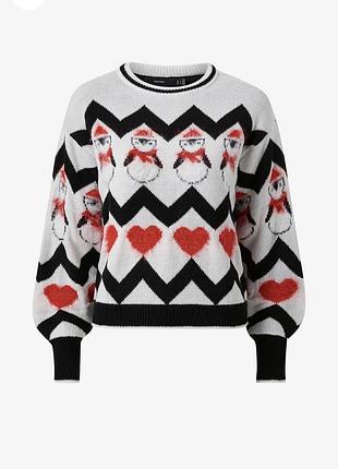 Свитер новогодний