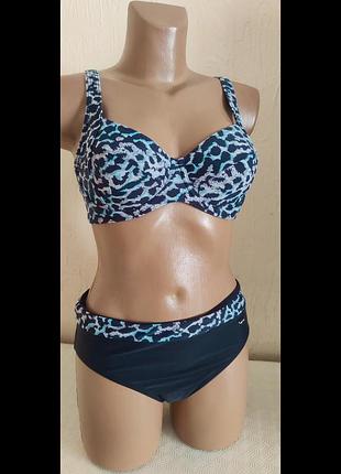 Чудовий купальник