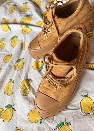 Ботинки женские