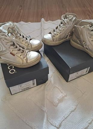 Хайтопы кроссовки кожаные ecco для двойни девочек