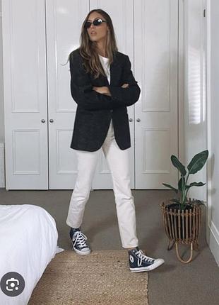 Джинси молочного кольору р 42-46