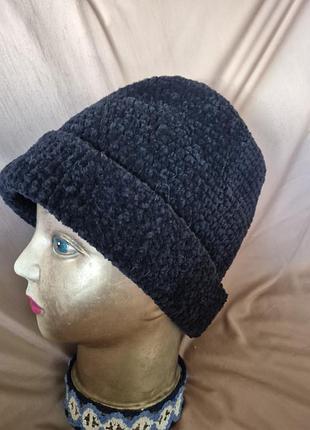 Шапка ручная работа велюр