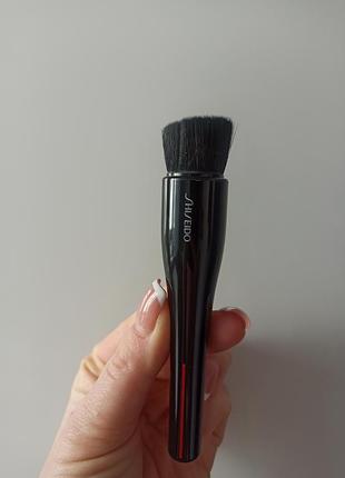 Кисть для тональных средств shiseido