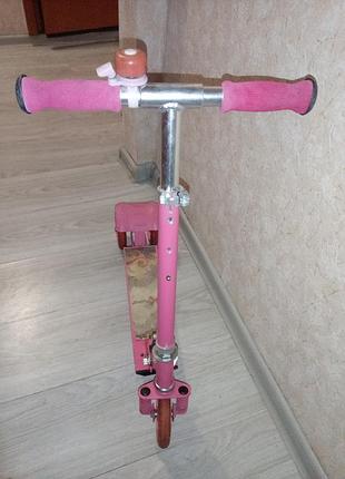 Самокат дитячий триколісний рожевий для дівчинки