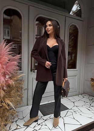 Женские пиджаки на подкладке