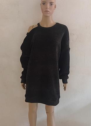 Платье с-м размером