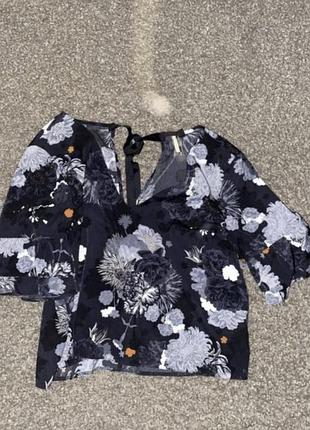 Блуза з принтом