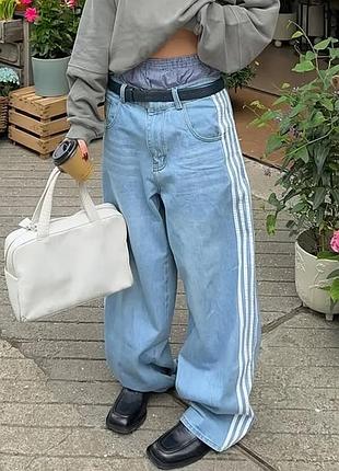 Жіночі джинси