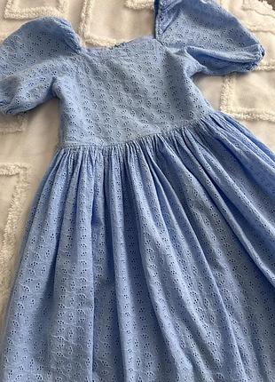 Сукня для дівчат віком 6-7 років