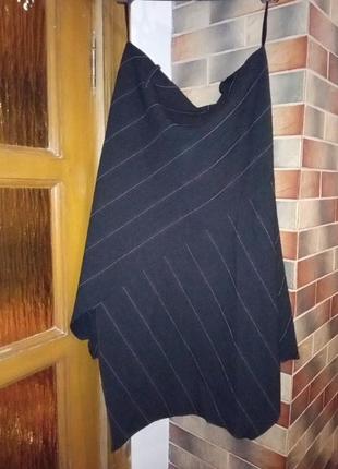 Асиметрична спідничка