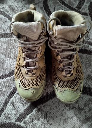 Ботинки военные!размер 42!раздаж!цена 500 грн.