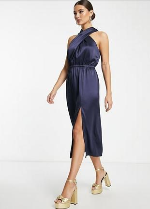 Новое роскошное атласное платье от asos curve.