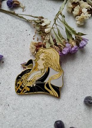 Аніме пін брошка вампір дракула лестат