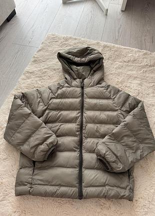 Деми куртка zara 140