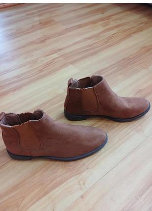 Сапоги, ботинки женские