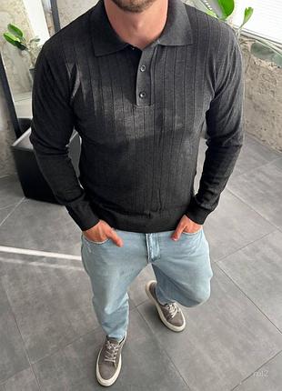 Стильный мужской свитер на зиму-осень в сером цвете качественного материала