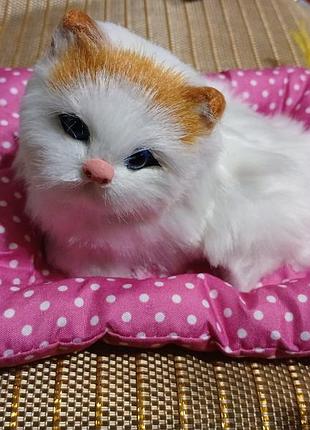 Кот/крылышка игрушка