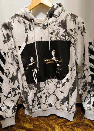 Теплое стильное худи off white