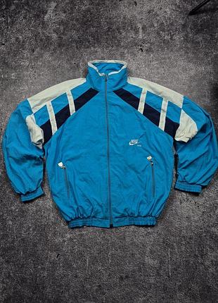 Вінтажна куртка від бренду  nike