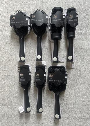 Щітка для волосся
