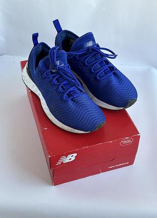 Кросівки спортивні