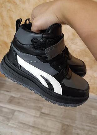 Зимові ботинки черевики чоботи хайтопи кросівки зима чобітки