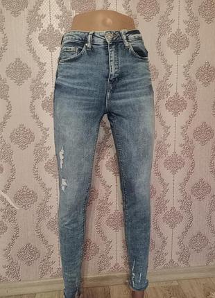 Джинси жіночі скінні