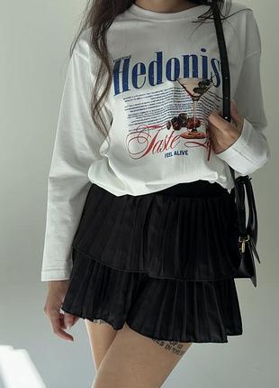 Білий лонг лонгслів з надписом белый лонгслив с надписью и рисунком