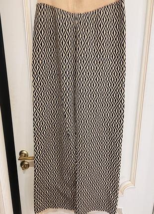 Брюки з геометричним принтом